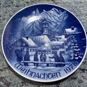 Vintage Bareuther Christmas Mittenwald Plate 1978 blue and white Bavaria Germany